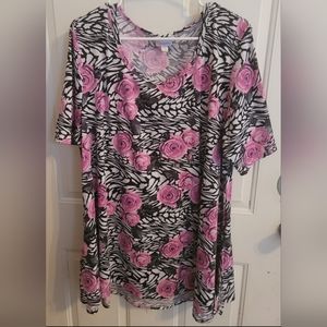 LulaRoe Perfect T